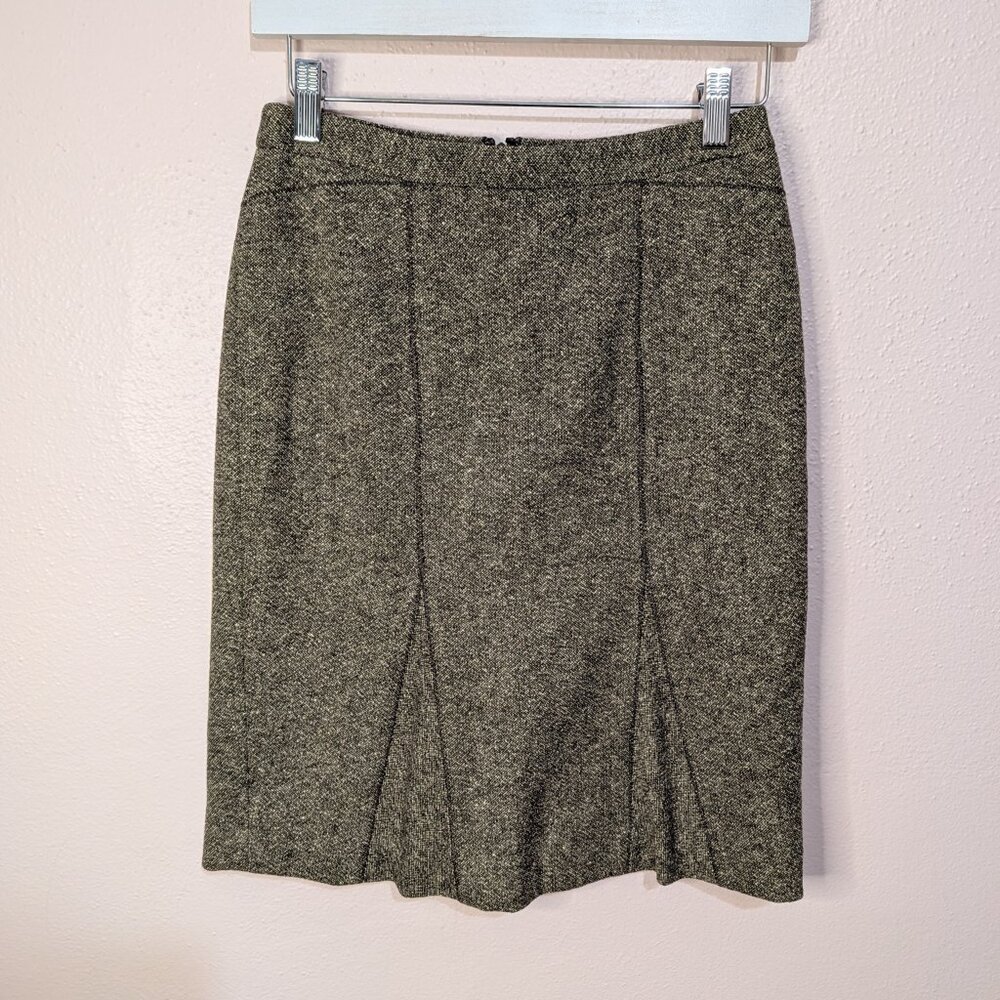 ⭐Ann Taylor Wool Marled Brown Zip Up Lined Skirt With Button Accent Slit Size 0⭐ - Picture 2 of 9